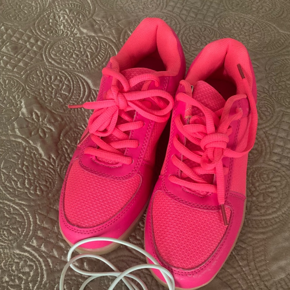 NWOB Hoverkicks sz.EU36